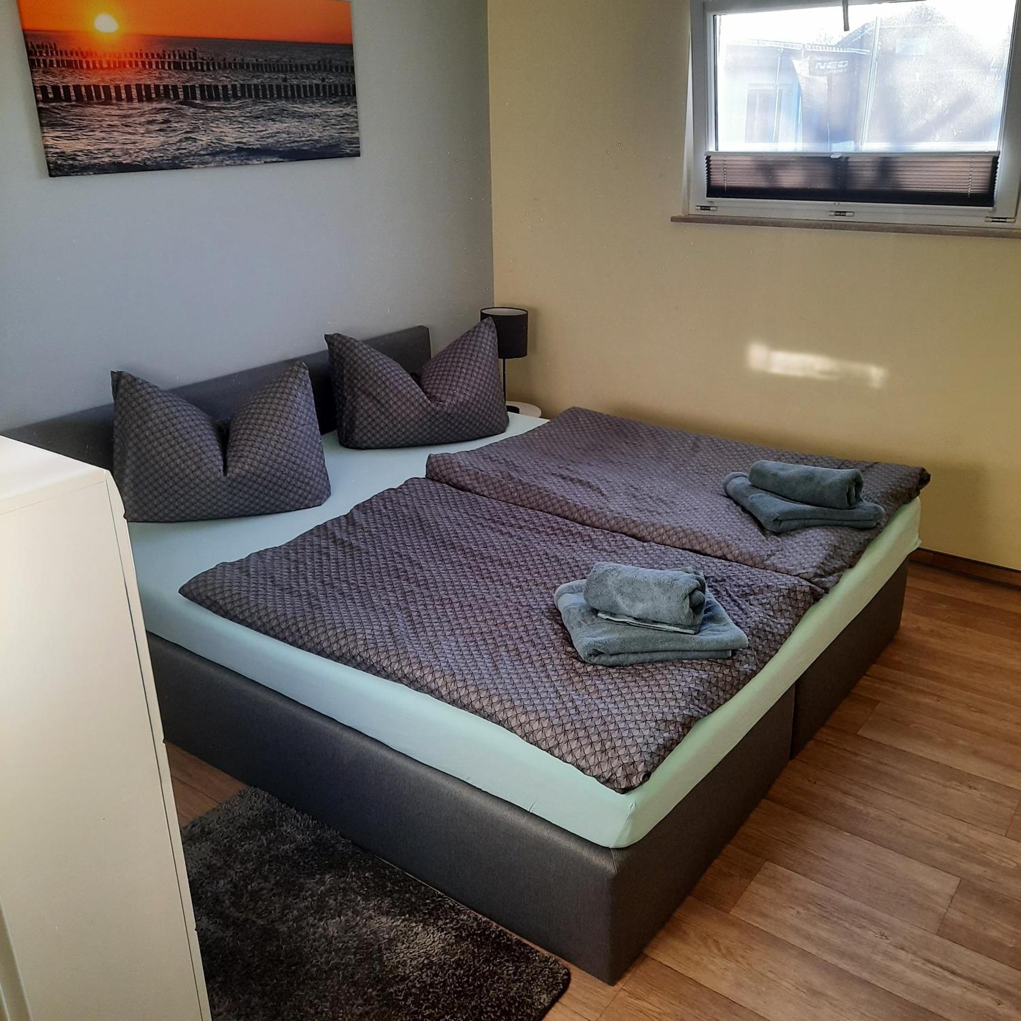 Theunis Ferienwohnung Karlshagen エクステリア 写真